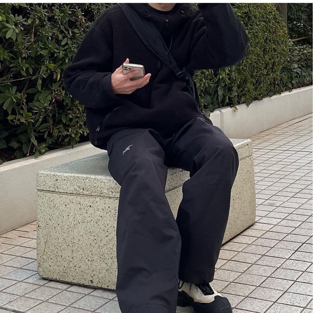 jjjjound city camper top M size - ARCHIVESTOCK
