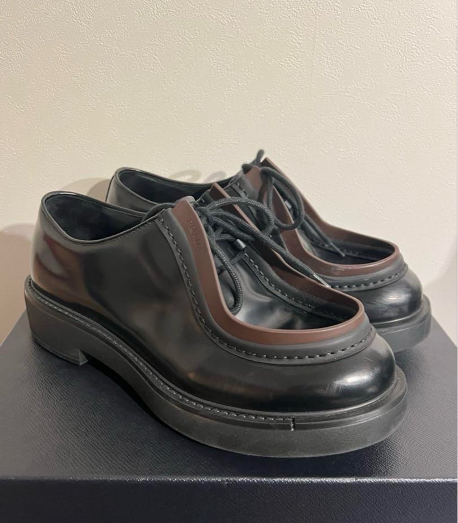 PRADA 23AW ダイアパソン オペークブラッシュドレザー レースアップ