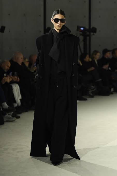 【美品】Saint Laurent 23AW ロングコート 30E816A7-770C-4073-A4D8-