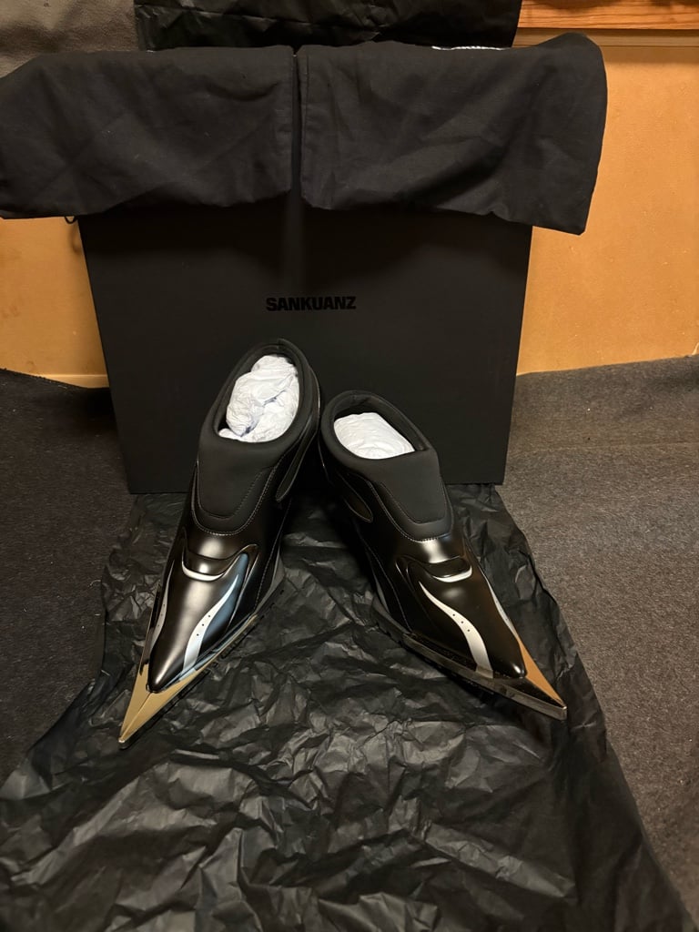 SANKUANZ HIGH HEEL DAGGER SNEAKERS 41 - ARCHIVESTOCK