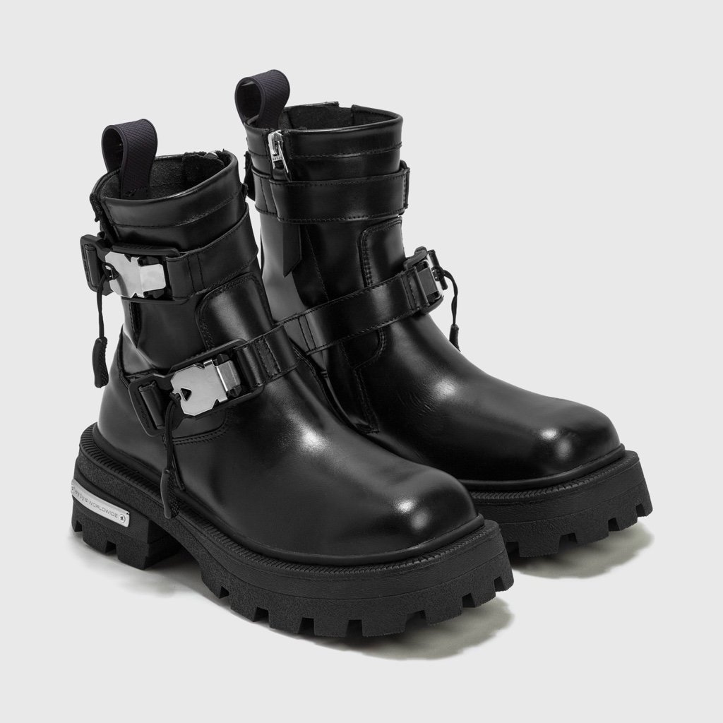 靴 Eytys BLADE size41 靴 Eytys BLADE size41 Eytys Blade Leather Boots in Black
