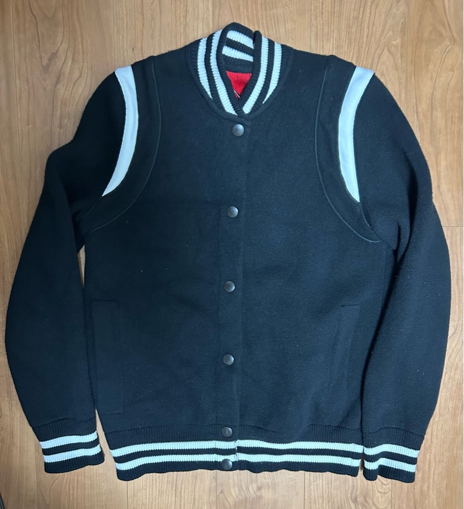 Archive Givenchy テディジャケット スタジャン ブルゾン Sold GIVENCHY テディジャケット ブルゾン スタジャン - ARCHIVESTOCK