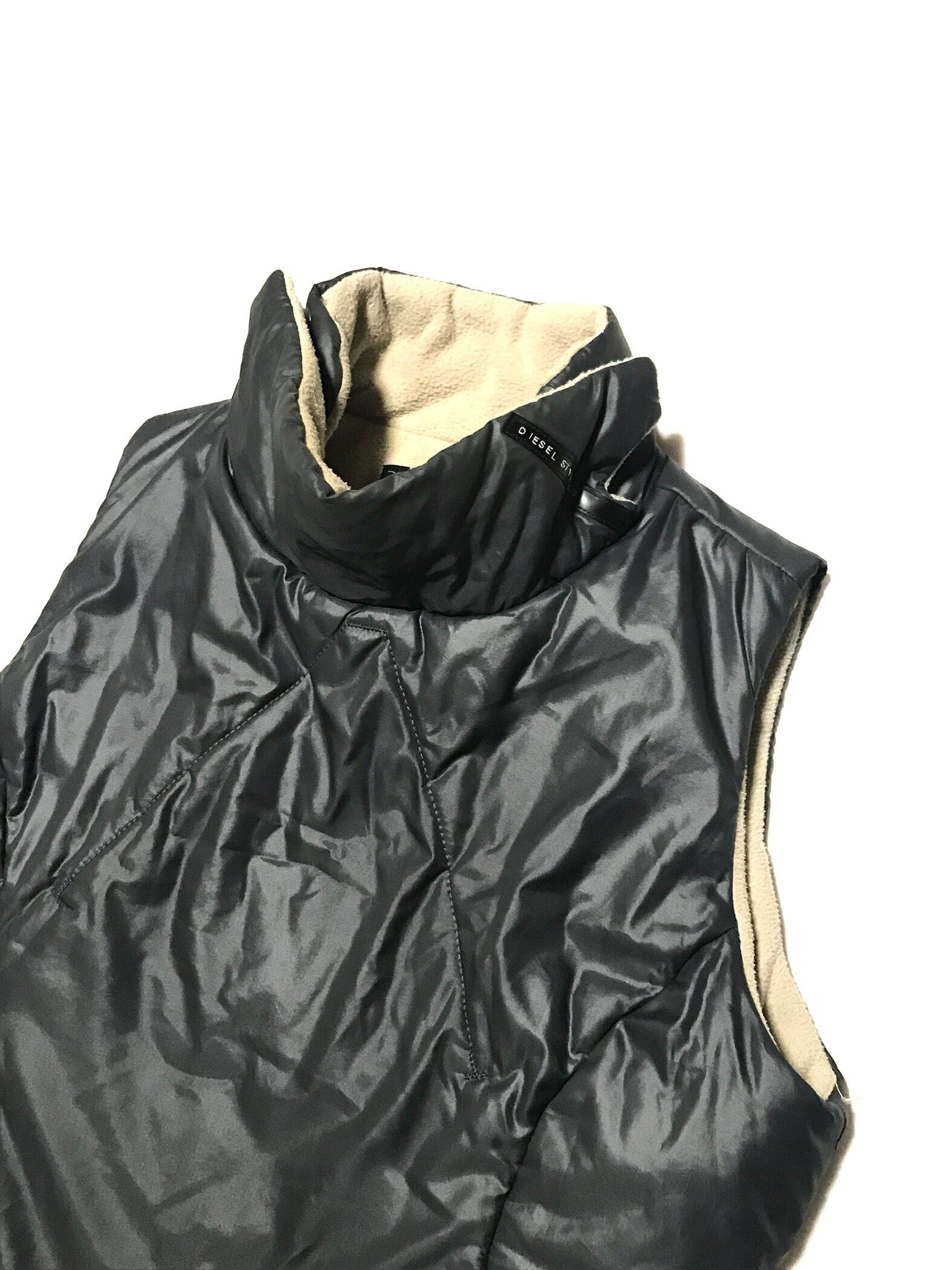 トップス DIESEL STYLE LAB Technical-Cut Vest DIESEL STYLE LAB Technical-Cut Pullover Paded Vest