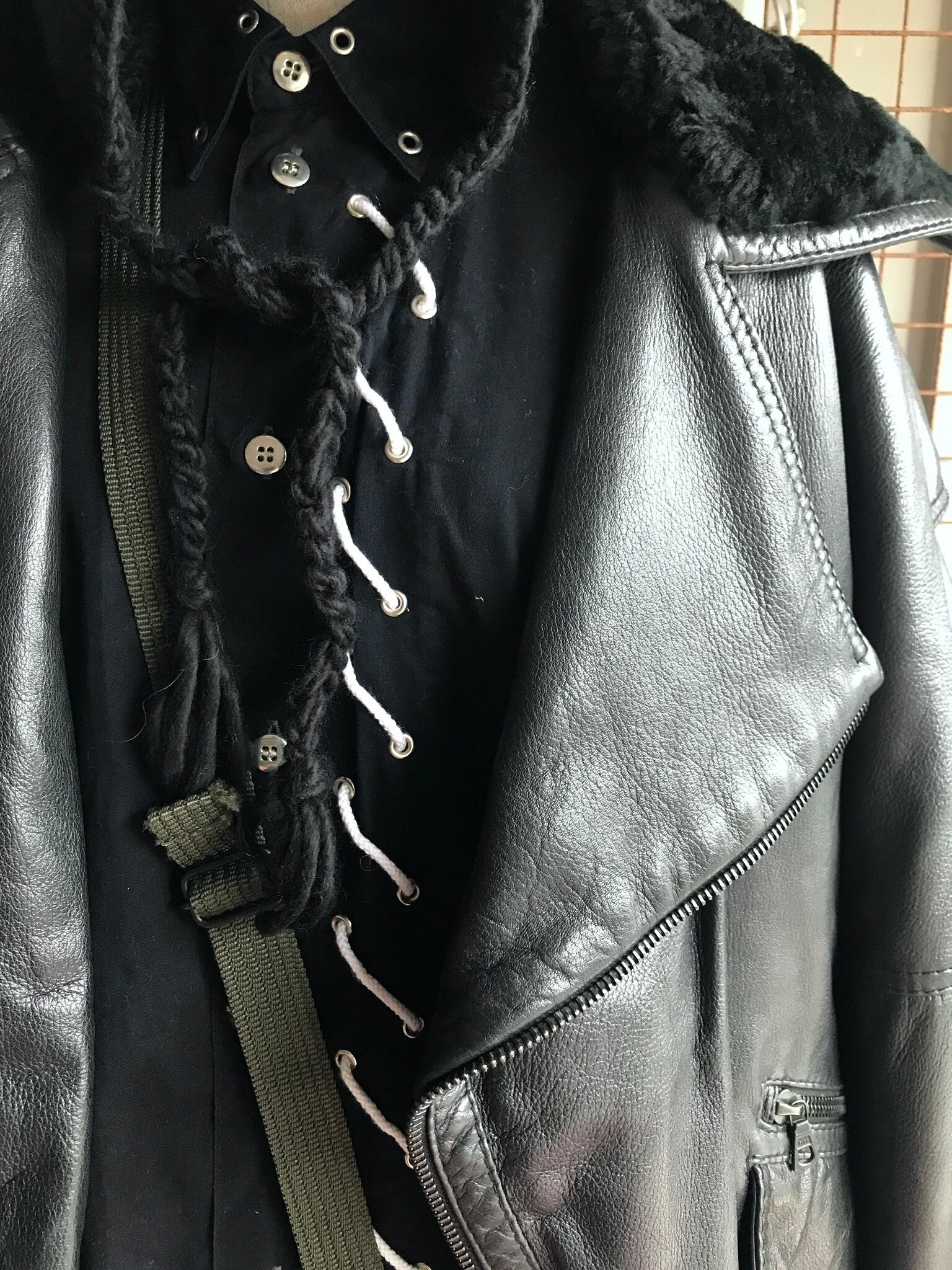 CLAUDE MONTANA (LICENCED) Lace_Up Design Oversized SH