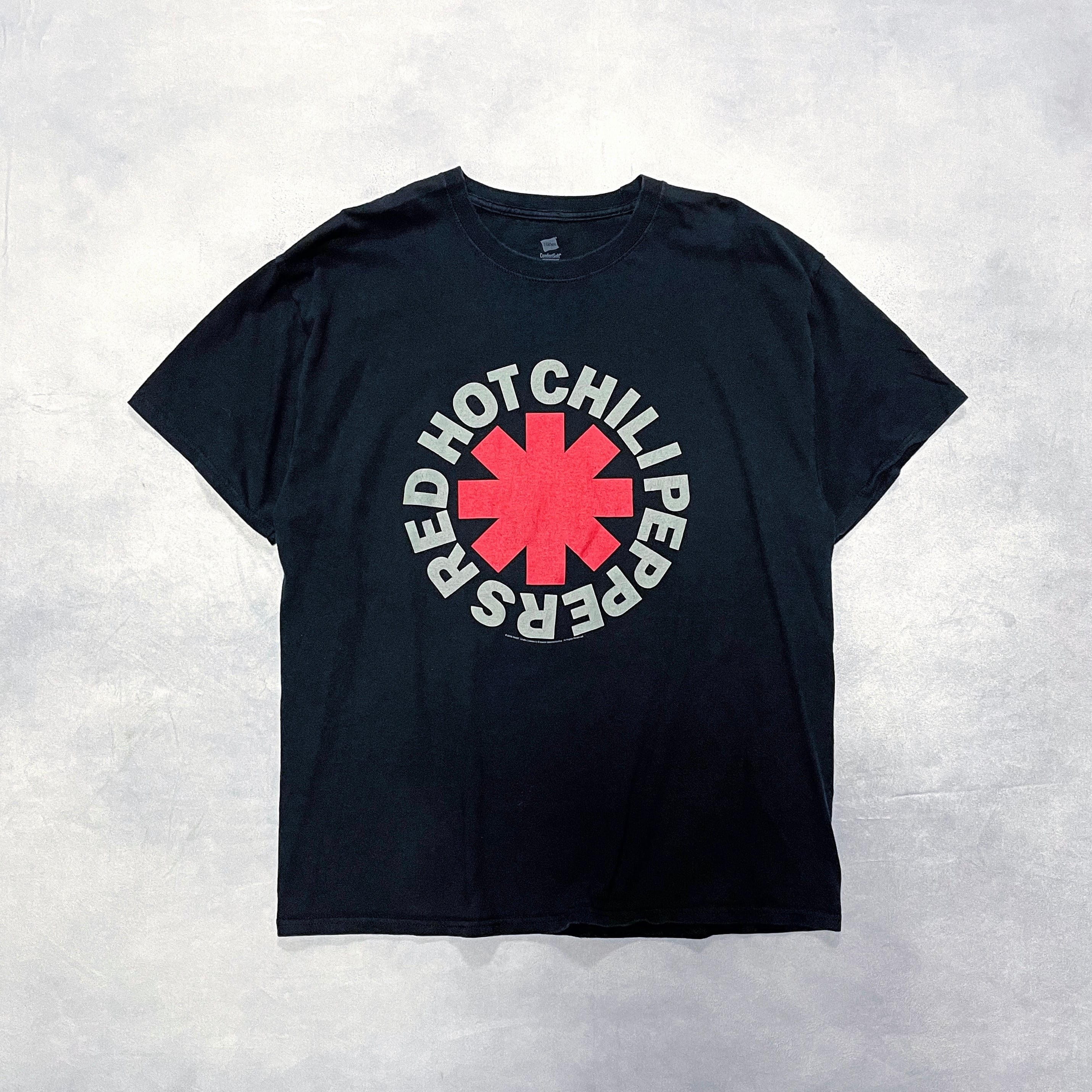 RED HOT CHILI PEPPERS 06