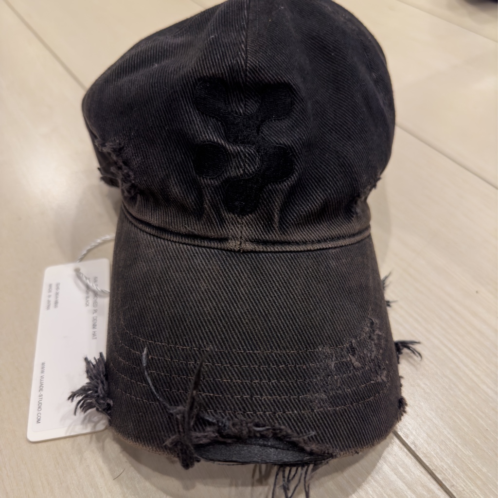 vujade Kai Destroyedキャップ KOMUNE | Black Kai Destroyed Hat