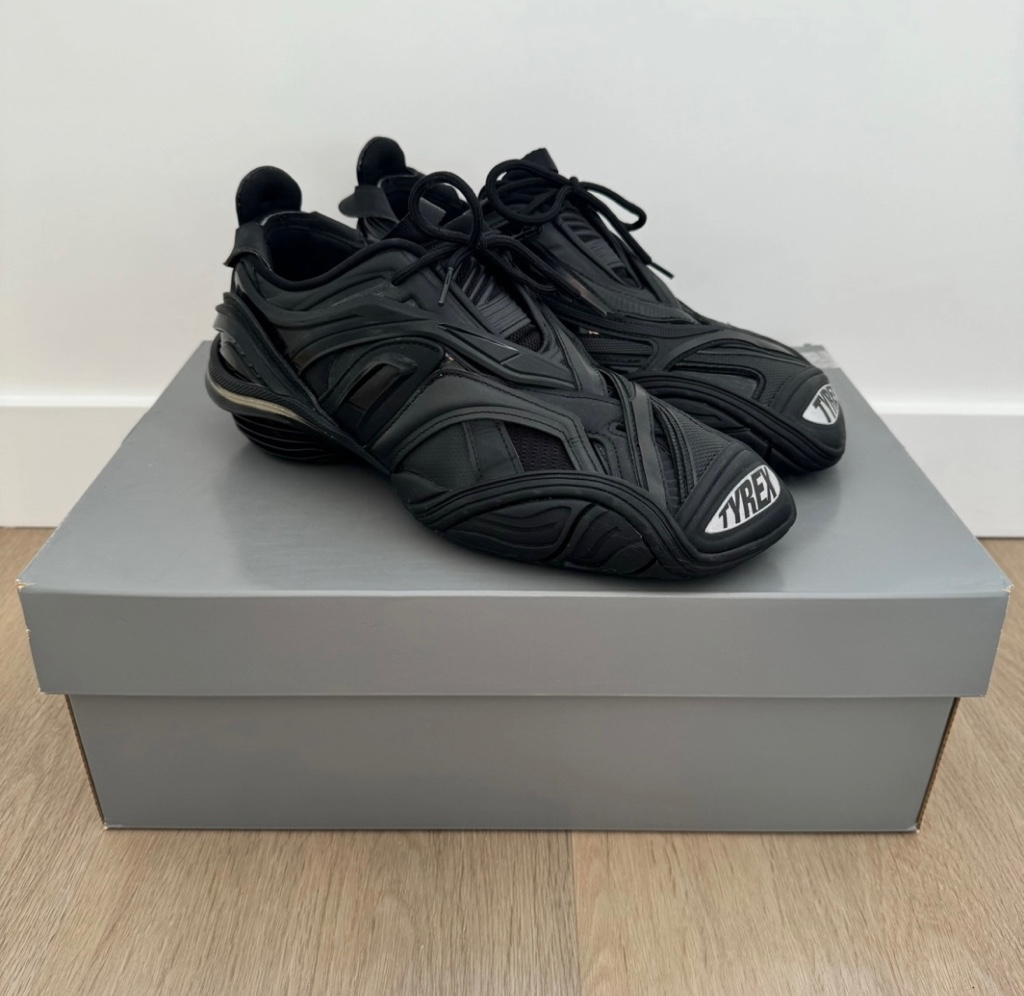 Balenciaga tyrex 42 ブラック - ARCHIVESTOCK