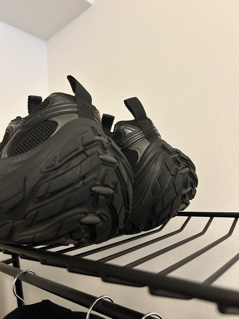 【BALENCIAGA 10XL ブラック 40】 Black 10XL Sneakers – On Sale Now with Up to 56% Off