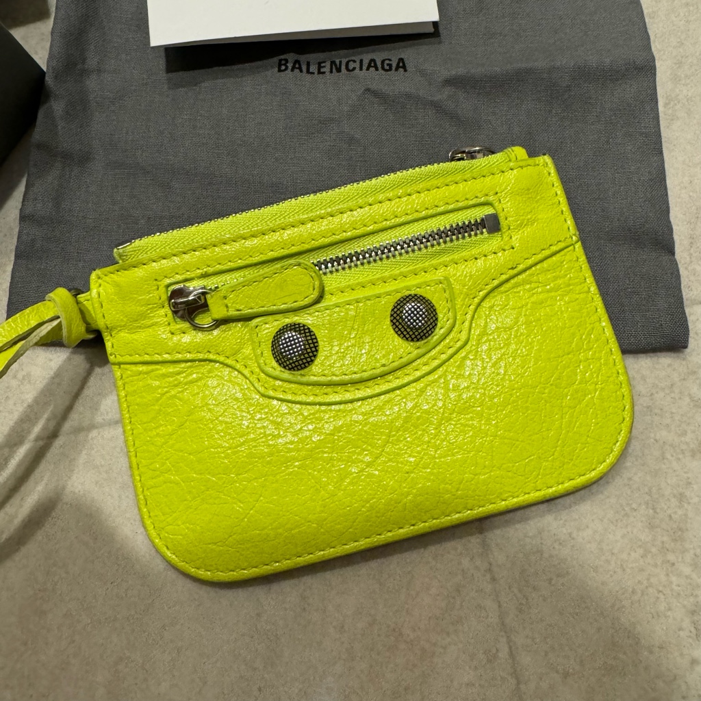 BALENCIAGA ネオンイエロー コインケース BALENCIAGA ネオンイエロー