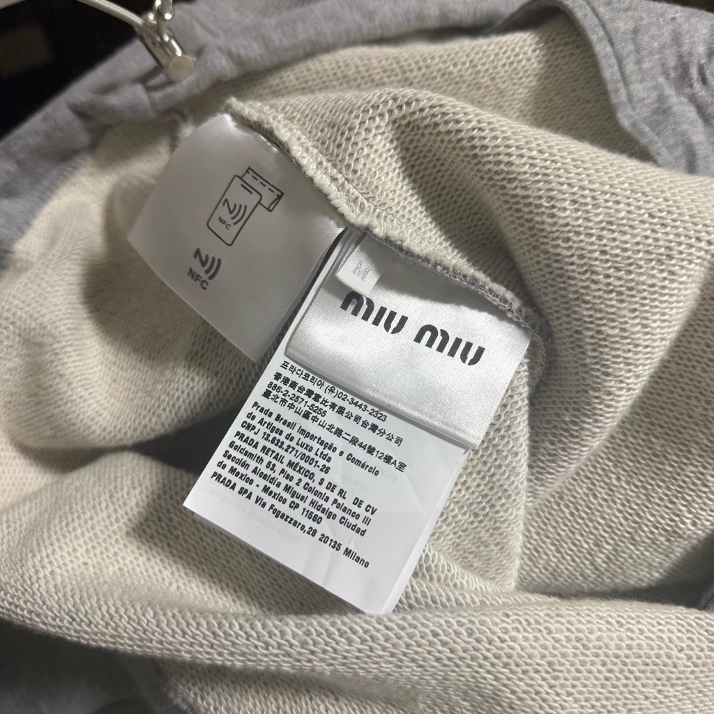 25ss miumiu 伊勢丹popup限定 フリース - ARCHIVESTOCK