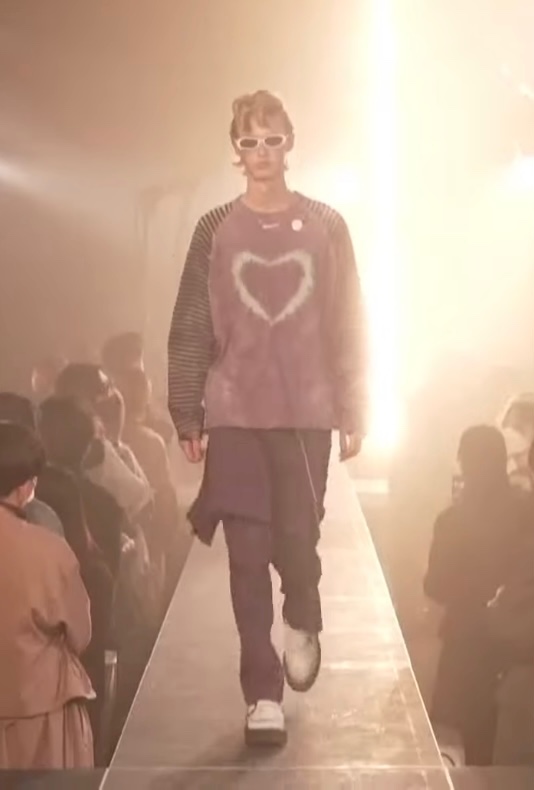 トップス DAIRIKU 22AW Heart Dyed Raglan Border DAIRIKU 22AW heart dyed raglan border