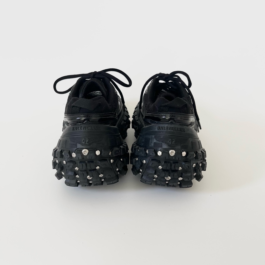 SOLD OUT】Balenciaga Defender Bouncer Screw Sneaker 42 SOLD OUT】Balenciaga Defender Bouncer Screw Sneaker 42