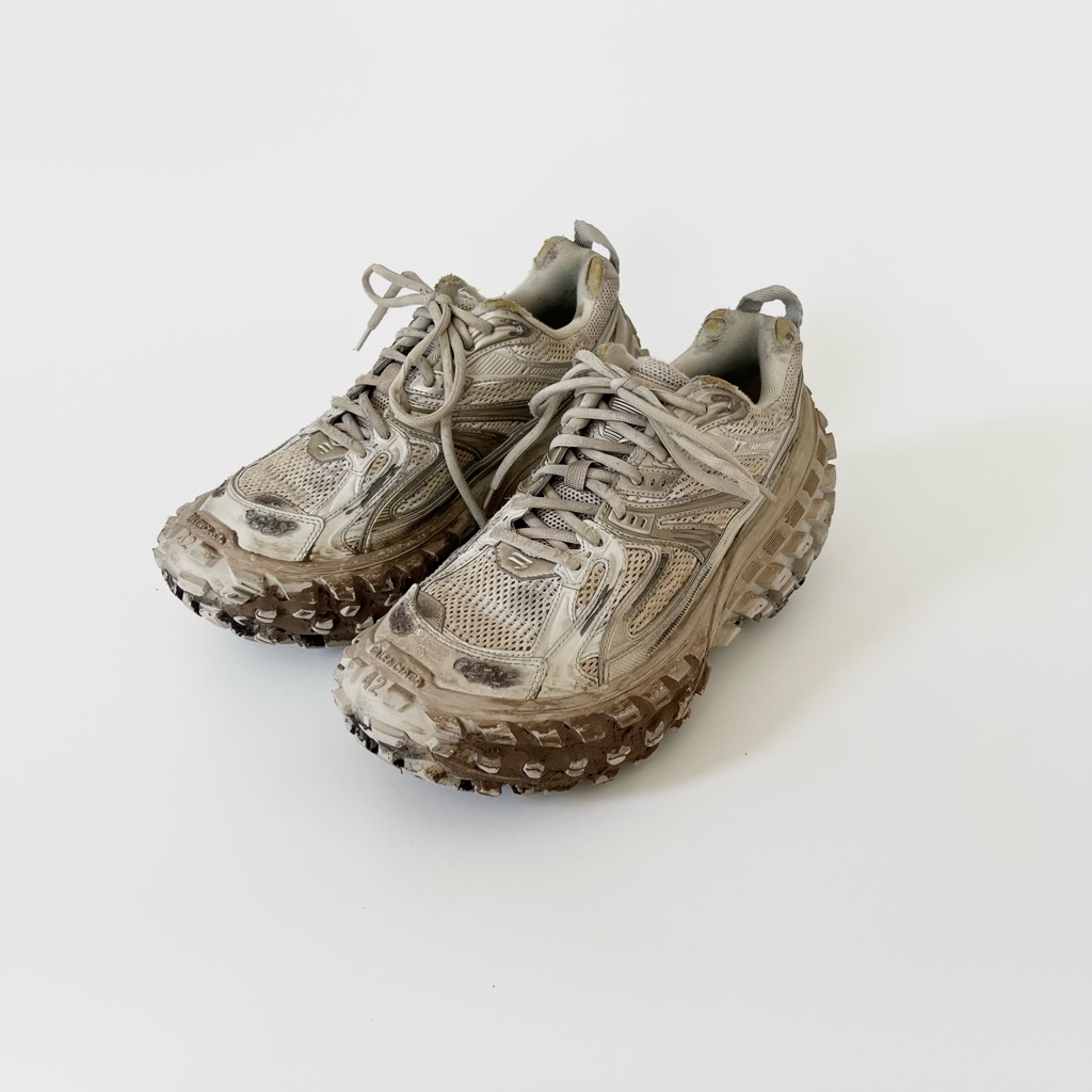BALENCIAGA ディフェンダーバウンサー42ベージュ BALENCIAGA DEFENDER BOUNCER42 ベージュスニーカー