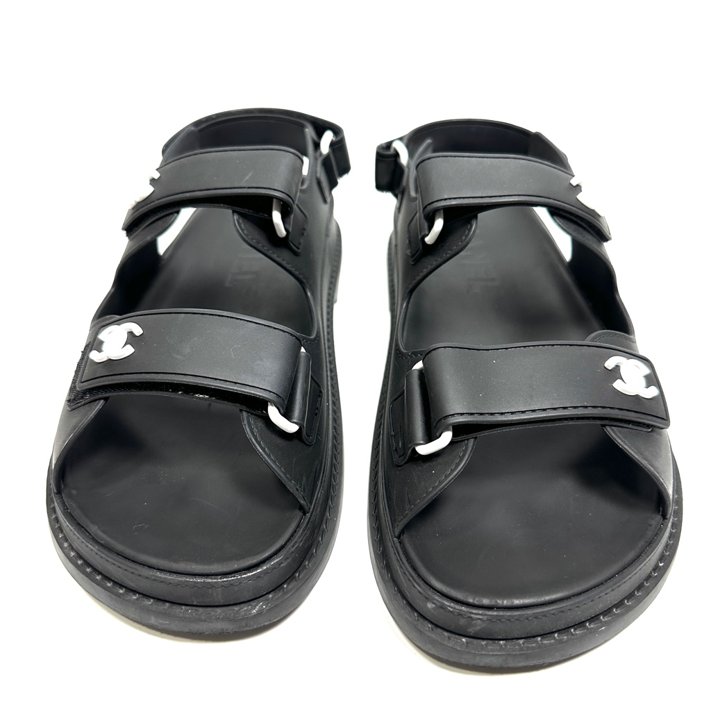 美品】CHANEL Sports Sandals Leather BLK 39 美品】CHANEL Sports Sandals Leather BLK 39