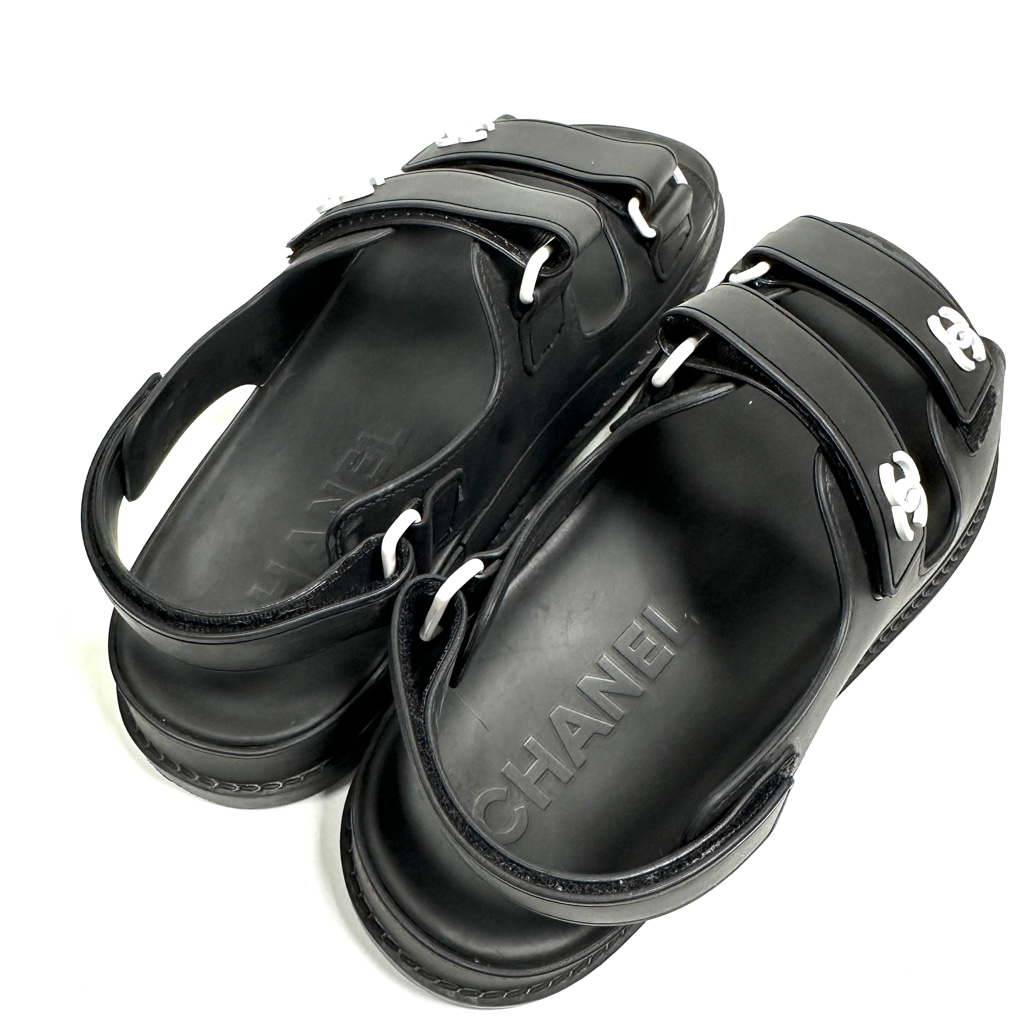 美品】CHANEL Sports Sandals Leather BLK 39 美品】CHANEL Sports Sandals Leather BLK 39