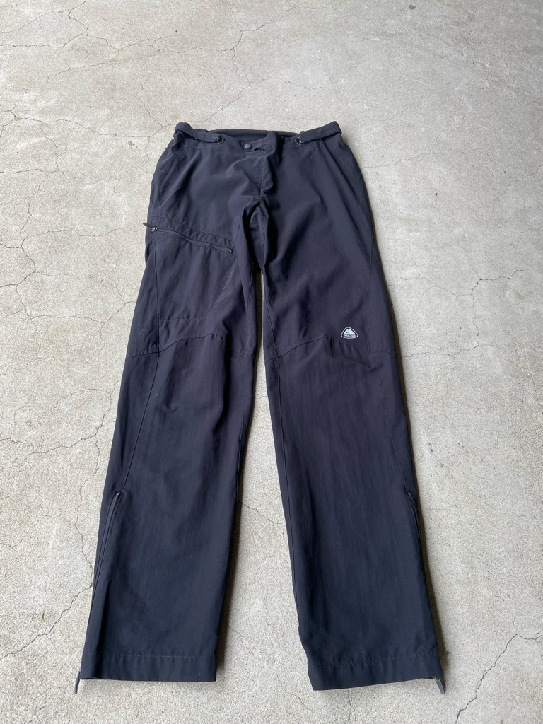 パンツ archive 00s nike acg gimmick nylon pants archive 00s nike acg gimmick nylon pants - メルカリ