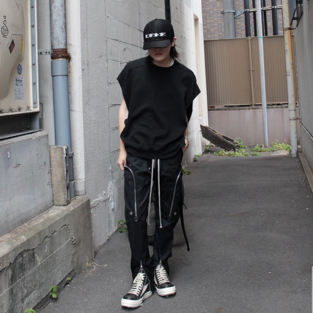 rick owens drkshdw 24ss ノースリーブ スウェットベスト rick owens drkshdw 24ss ノースリーブ スウェットベスト - メルカリ