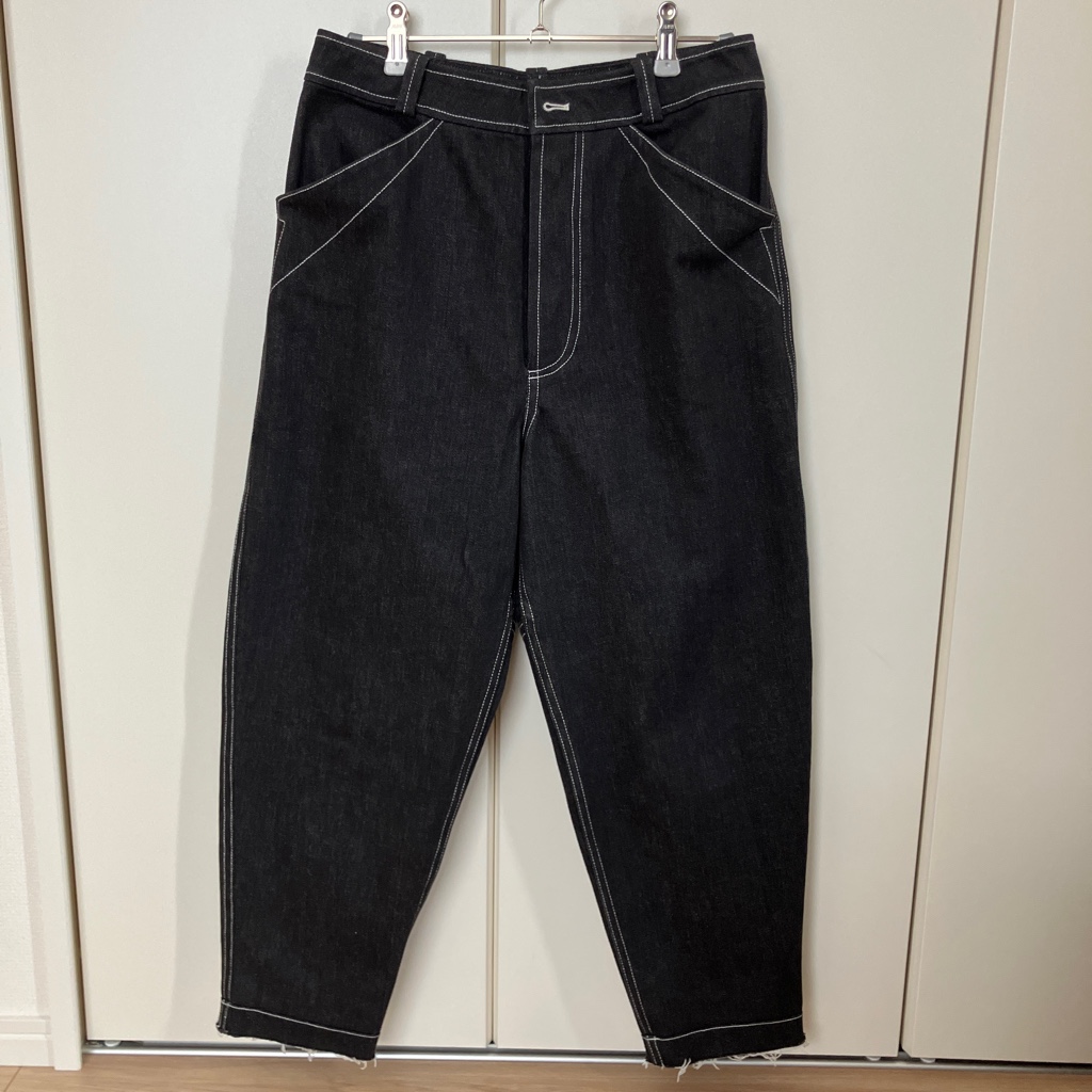 新品未使用※NEHERAネヘラ　パンツ　クロップド　ブラックデニム　34 新品未使用※NEHERAネヘラ パンツ クロップド ブラックデニム 34