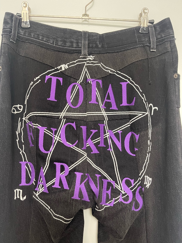 vetements TFDデニムパンツ vetements TFD embroidery jeans size Mの通販 by sss｜ラクマ