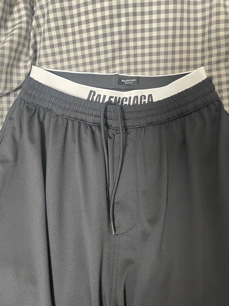 balenciaga レイヤードメッシュショートパンツ 22ss 44 - ARCHIVESTOCK