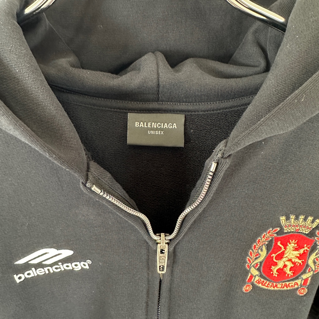 BALENCIAGA 24SS ビジネス イングリッシュ ジップアップパーカー BALENCIAGA バレンシアガ 24SS Zip-Up Hoodie ジップアップ