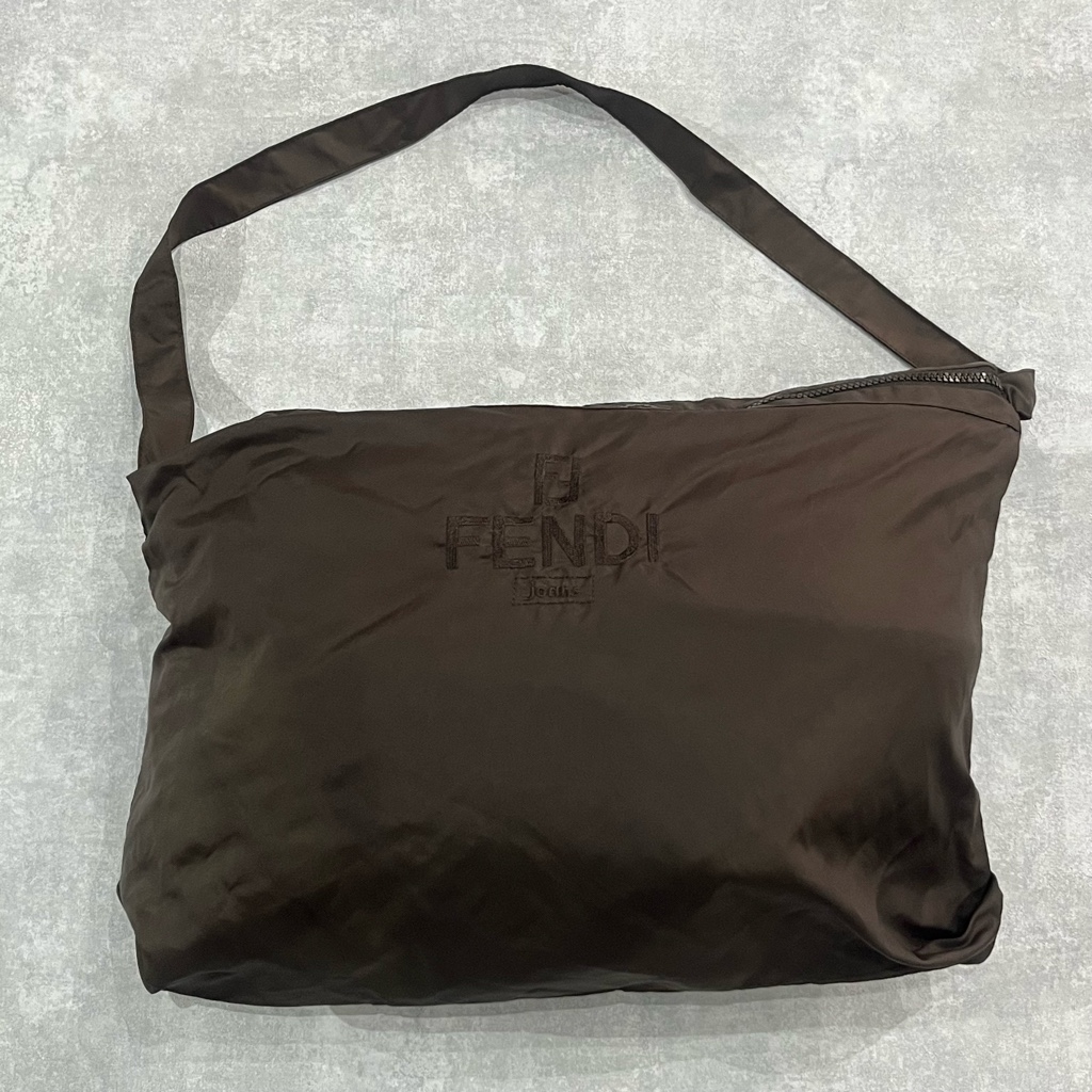 FENDI JEANS 90s ナイロンジャケット ブラウン 中綿 イタリア製 