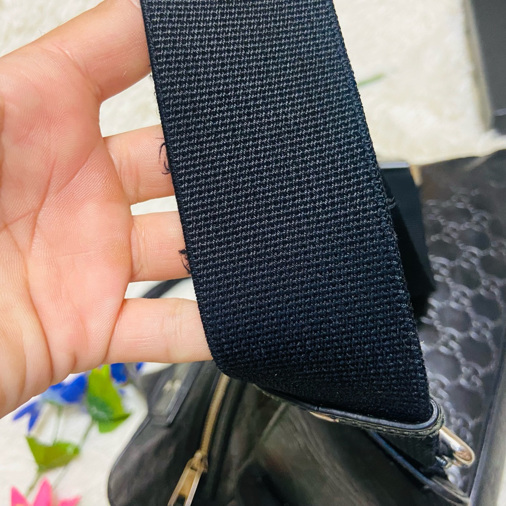 本革✨GUCCI✨グッチ✨ショルダーバッグ✨シマレザー✨322079