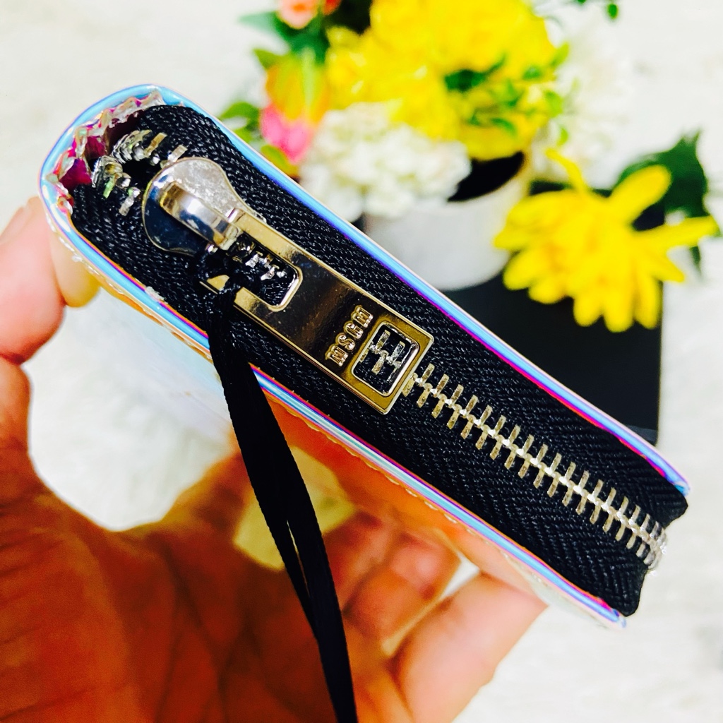 ソ*️様 新品未使用タグ付き、MSGMホログラム オーロラ長財布 新品タグ付✨MSGM✨エムエスジーエム✨長財布✨ホログラム