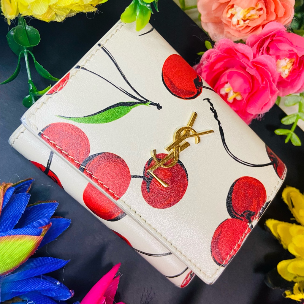 チェリー✨SAINT LAURENT PARIS✨サンローラン✨財布✨本革レザー 本革✨SAINT LAURENT PARIS✨サンローラン✨チェリー✨財布