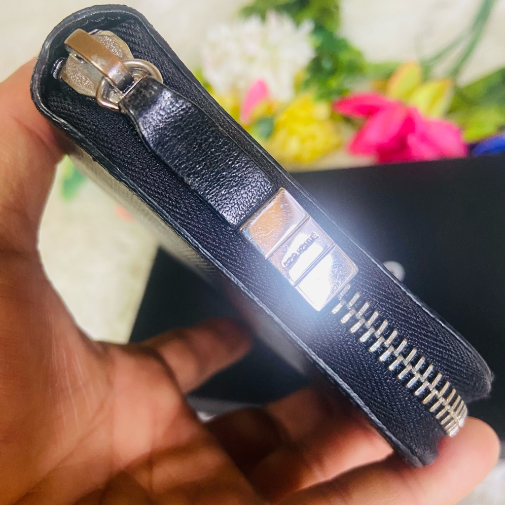 本革✨DIOR HOMME✨ディオールオム✨財布✨ラウンドファスナー 本革✨DIOR HOMME✨ディオールオム✨財布✨ラウンドファスナー