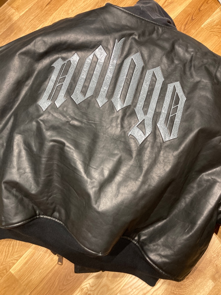 本日限定価格バレンシアガ　24fall ボンバー org.jpg