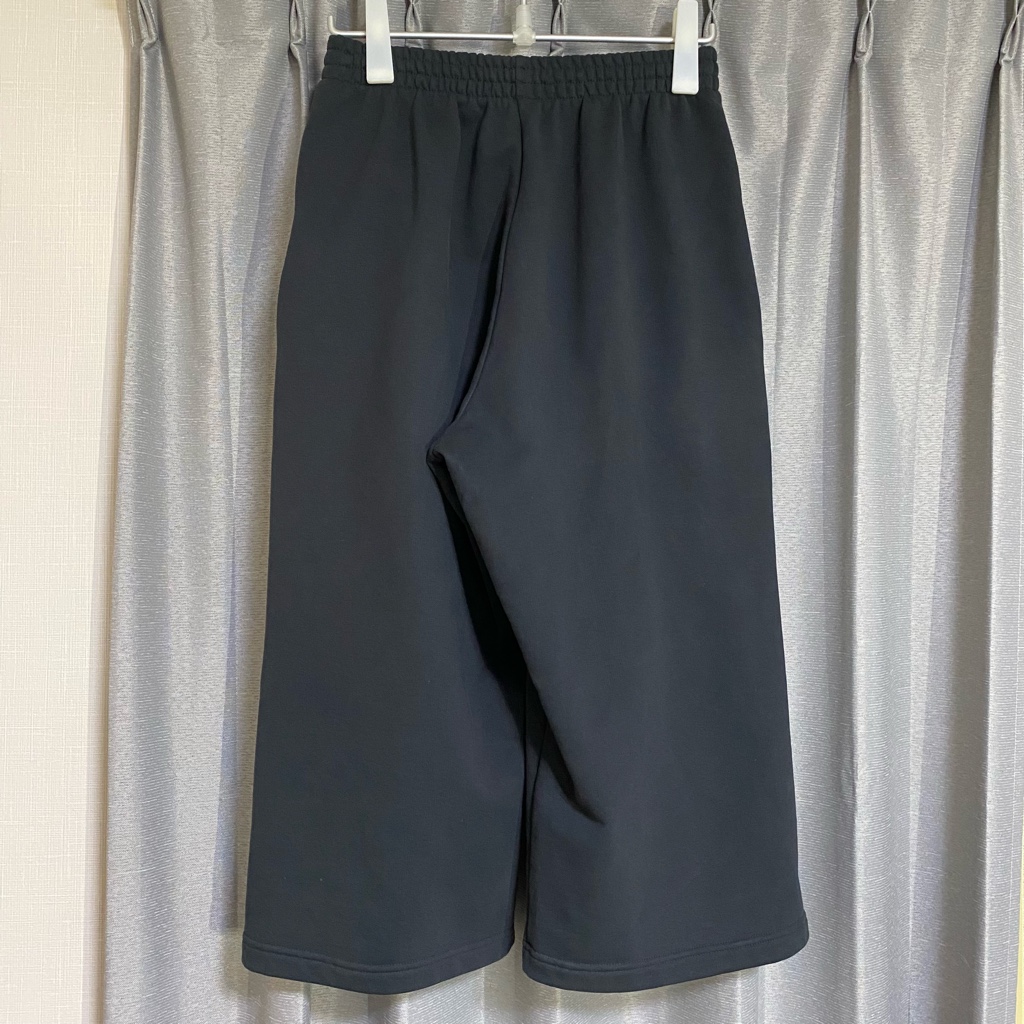 バレンシアガ 24Fall バギーショーツ BALENCIAGA - バレンシアガ 24fall スウェットバギーショーツの