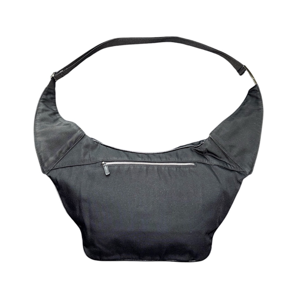 GUCCI 00s トムフォード期 レザー ボディバッグ - ARCHIVESTOCK