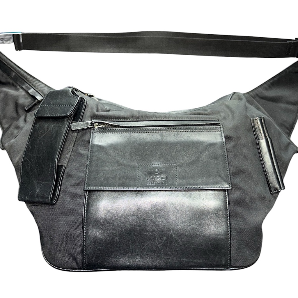 GUCCI 00s トムフォード期 レザー ボディバッグ - ARCHIVESTOCK