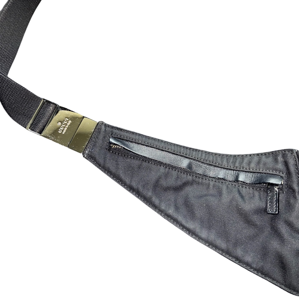 GUCCI 00s トムフォード期 レザー ボディバッグ - ARCHIVESTOCK