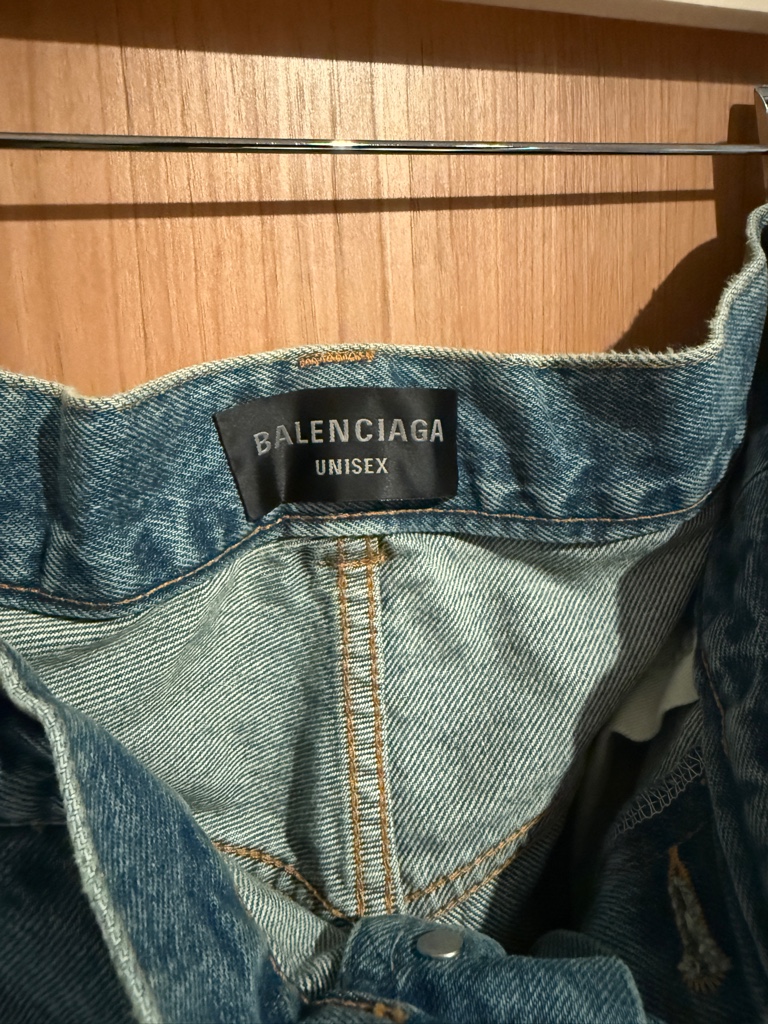 BALENCIAGA バギーデニム 719341 TNW01 XS 23SS BALENCIAGA バギーデニム 719341 TNW01 XS 23SS - ARCHIVESTOCK