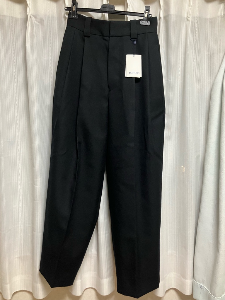 Jacquemus La Casa Le pantalon Marzio 44 - ARCHIVESTOCK