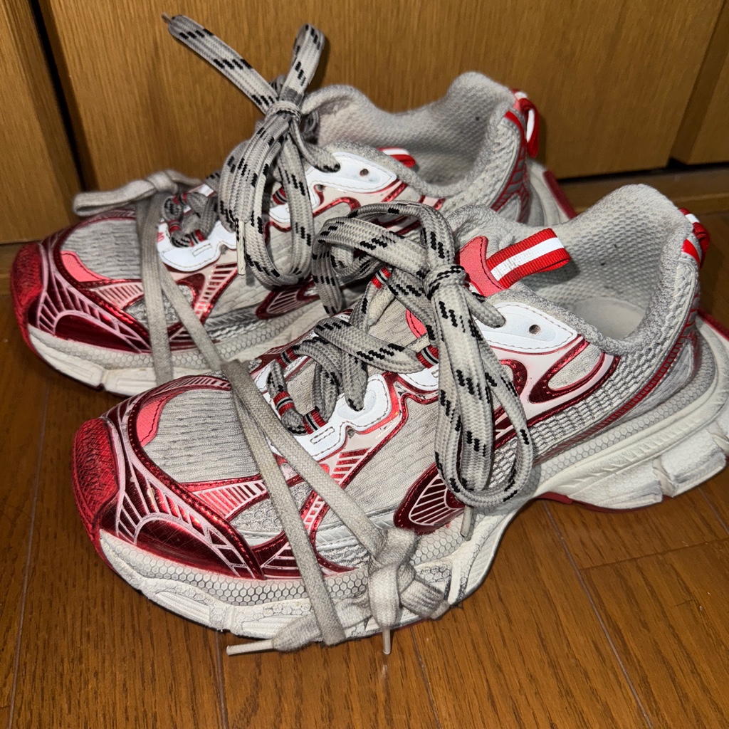 靴 balenciaga 3xl red 40 Balenciaga 3XL Sneakers in red available now | RADPRESENT