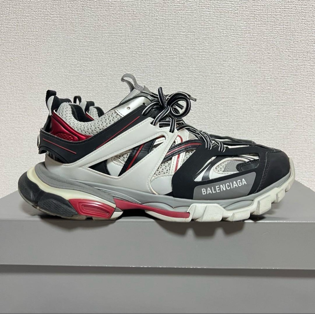 【確実正規品】BALENCIAGA TRACK スニーカー　42 確実正規品]Balenciaga Track 42 White 542023 - メルカリ
