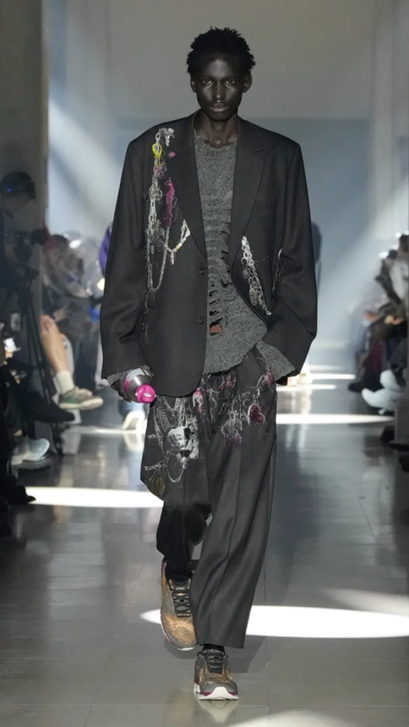 【doublet】25aw EMBROIDERED TAILOREDJACKET doublet 25aw EMBROIDERED CHAIN TAILORED JACKET - ARCHIVESTOCK