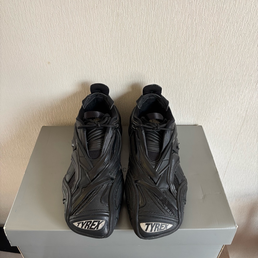 BALENCIAGA tyrex ブラック 43 BALENCIAGA tyrex 43 - ARCHIVESTOCK