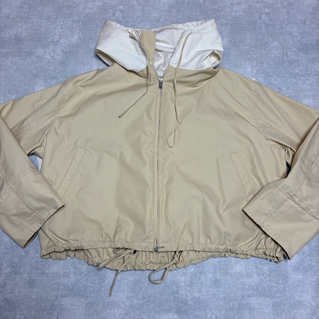 JIL SANDER+ ベンタイル フードジャケット ショルダーストラップ JIL SANDER+ ベンタイル フードジャケット ショルダーストラップ