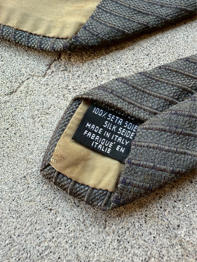 EMPORIO ARMANI ARCHIVE GRAY STRIPE SILK TIE - ARCHIVESTOCK