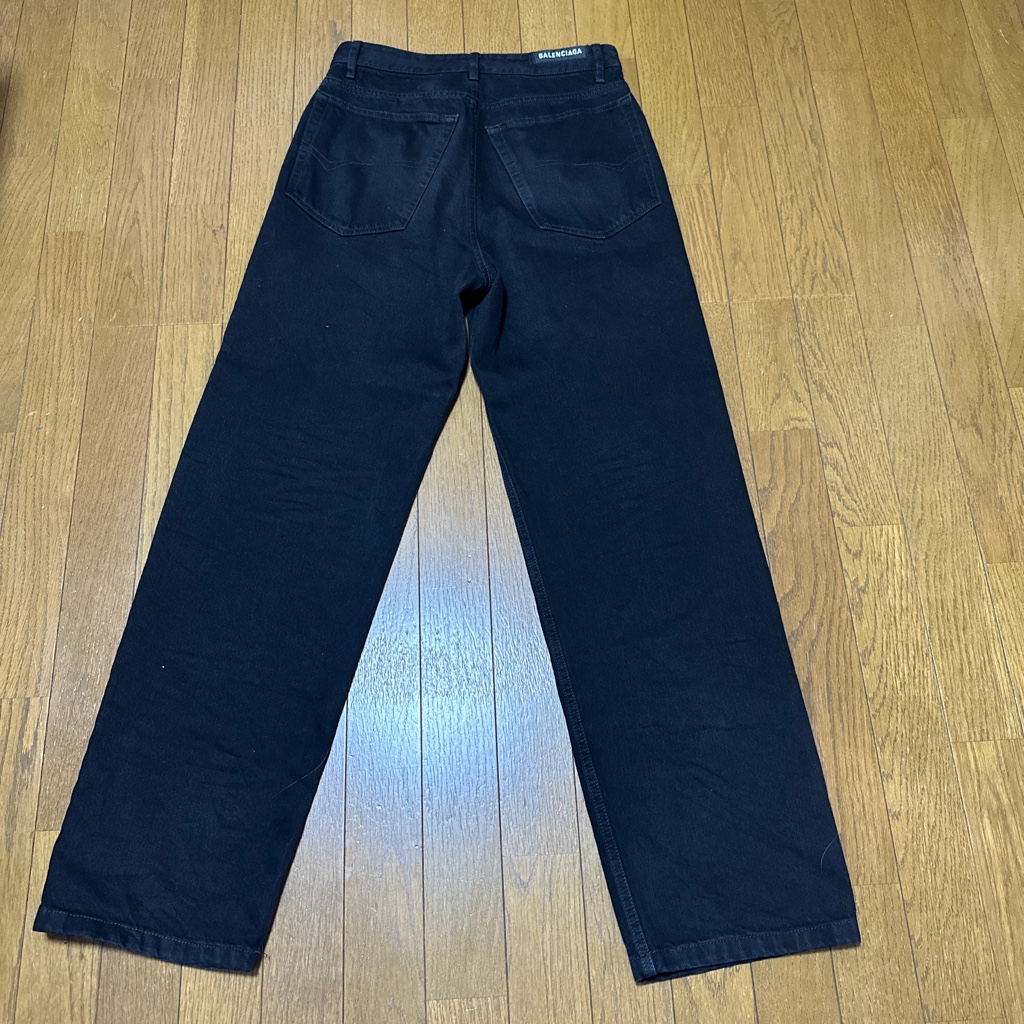 BALENCIAGA 23SS ルーズフィット デニムパンツ BALENCIAGA 23SS ルーズフィットデニムパンツ