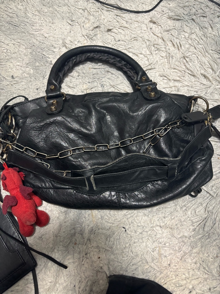 バレンシアガ ファースト チャーム付き - ARCHIVESTOCK