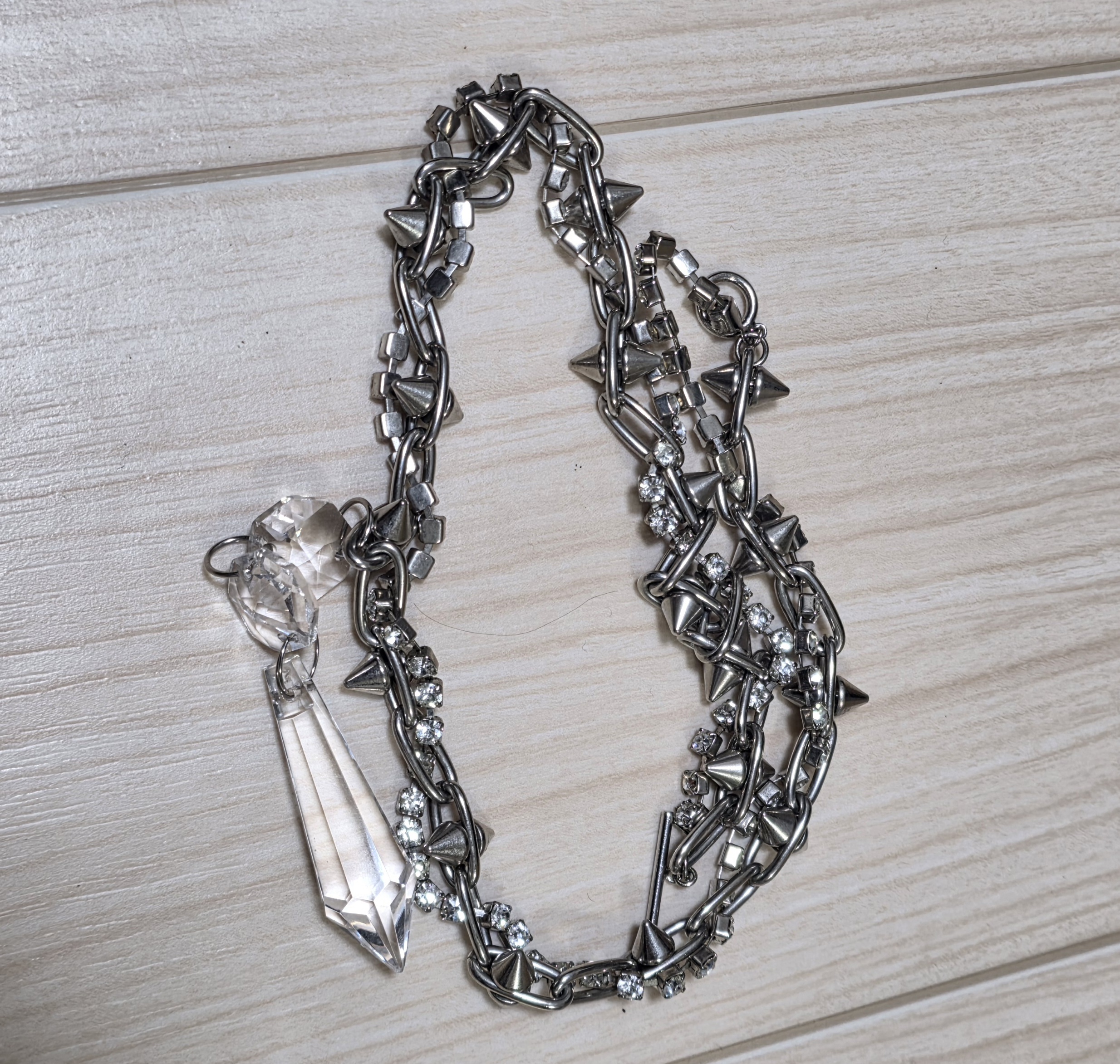 MASU RAINDROP NECKLACE