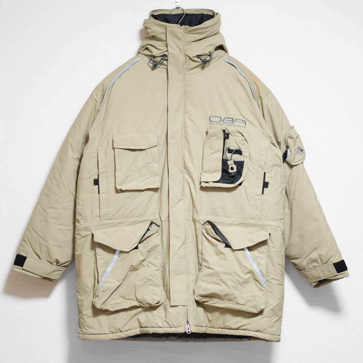 NIKE ACG ヴィンテージダウンジャケット - ARCHIVESTOCK