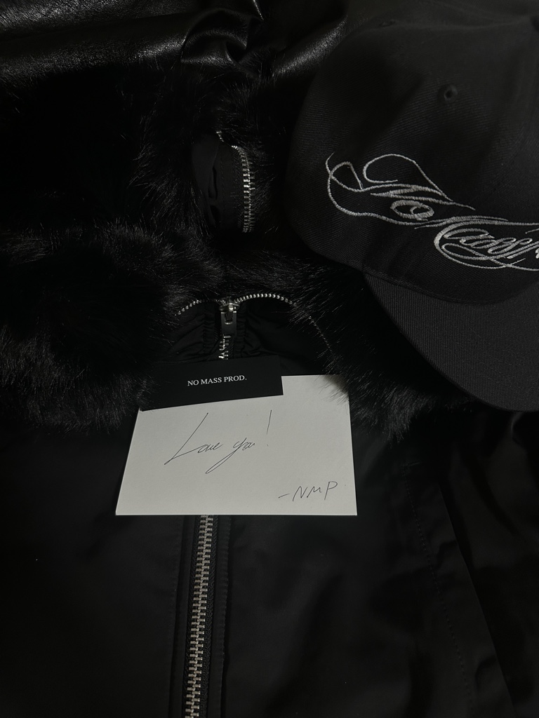 専用〗NO MASS PROD CROPPED FUR BOMBER JACKET - ARCHIVESTOCK