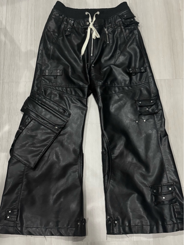 Cozy world Wide】GHIDORAH CHAOS LEATHER CARGO PANTS - ARCHIVESTOCK
