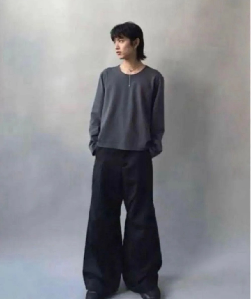 即購入可】 STRONG PACK TEE (GREY) Mサイズ - ARCHIVESTOCK